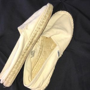 STEVE MADDEN slip on shoes